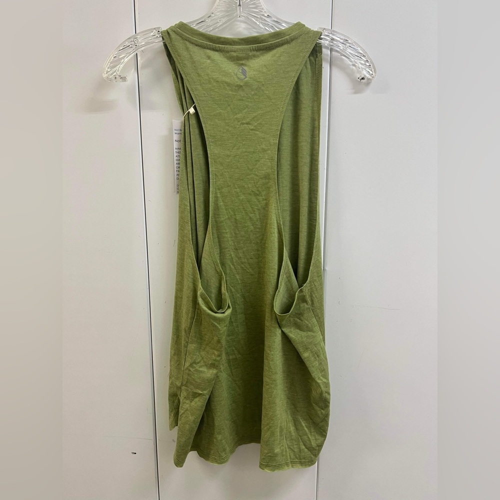 NWT IcyZone Athletic Muscle Tank Top with Cutout Sides - Picture 2 of 3